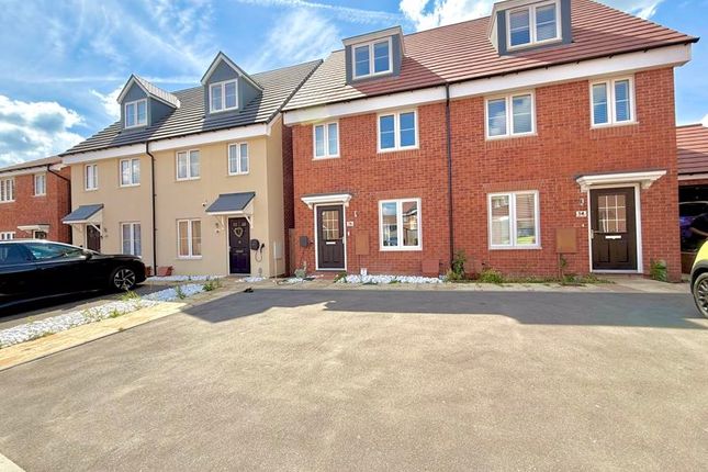 Rothbury Mead, Thorn 3 bed townhouse for sale