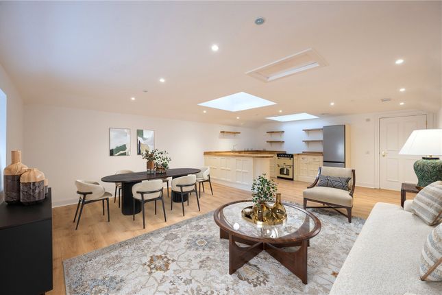 Apartment 2, 8 Market Street... 2 bed apartment for sale