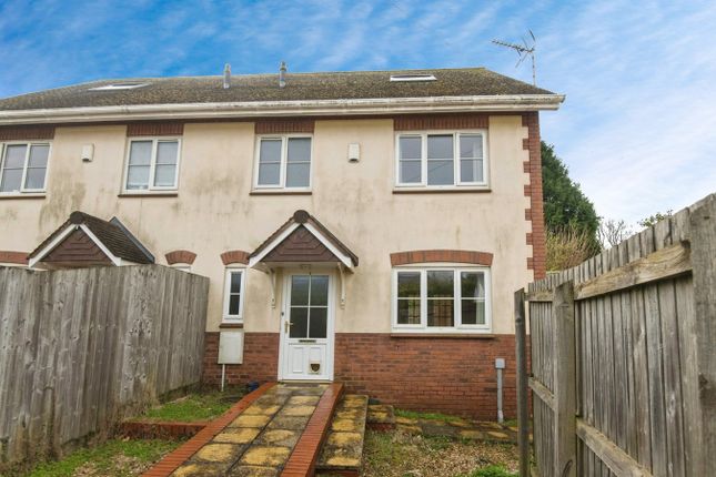 4 bedroom semi-detached house for sale