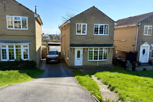 Oak Rise, Cleckheaton 3 bed semi