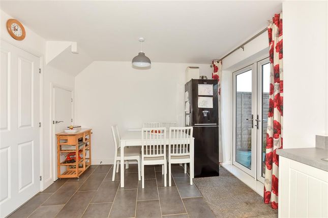 3 bed semi-detached house