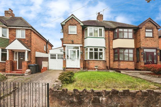 3 bedroom semi-detached house for sale