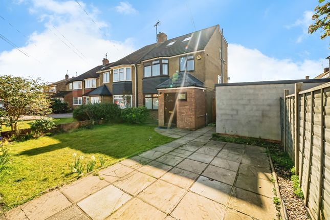 5 bedroom semi-detached house for sale