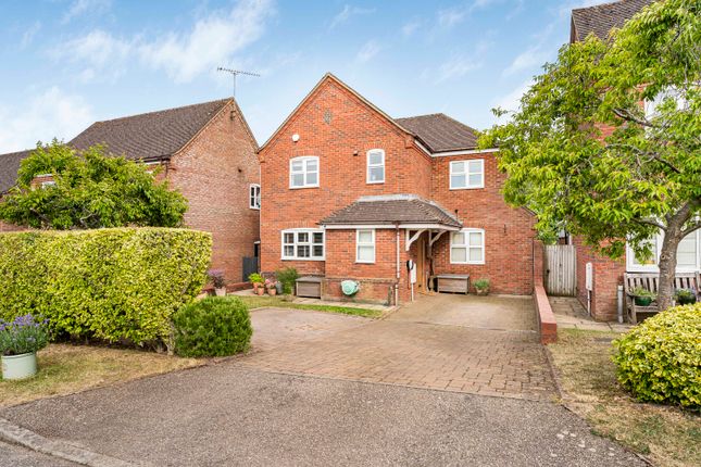 3 bed detached house