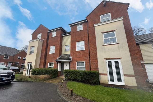 Castilian Way, Whiteley, Fareham, PO15 2 bed flat for sale