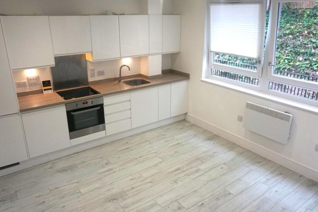 Desborough Road, High Wycombe 1 bed apartment for sale