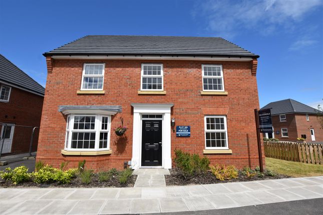 4 bed detached house