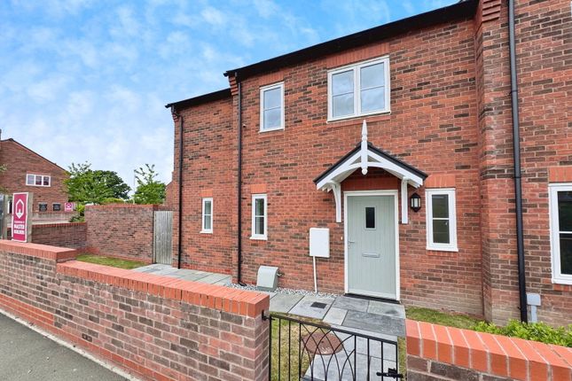 2 bedroom end of terrace house for sale