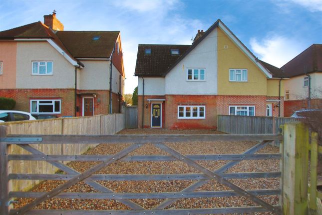 Swanwick Lane, Swanwick, Southampton 3 bed semi