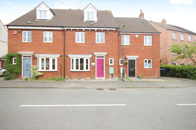 4 bed terraced house