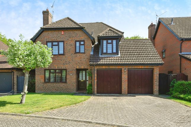 4 bed detached house
