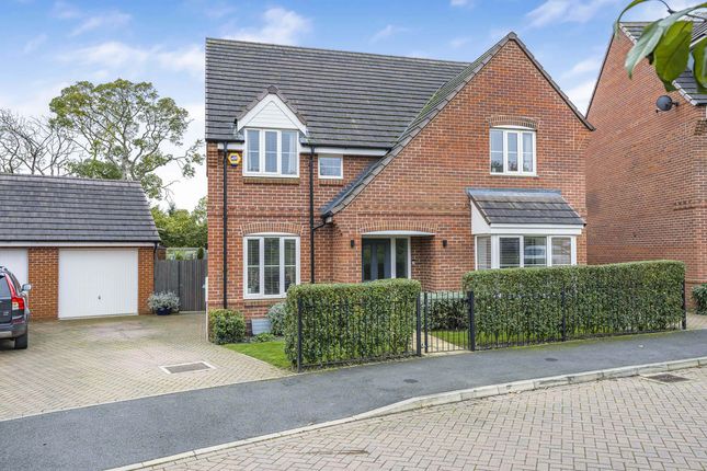 4 bed detached house