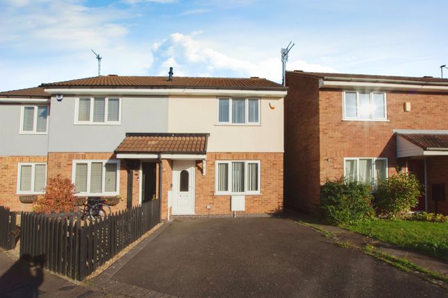 2 bedroom semi-detached house for sale