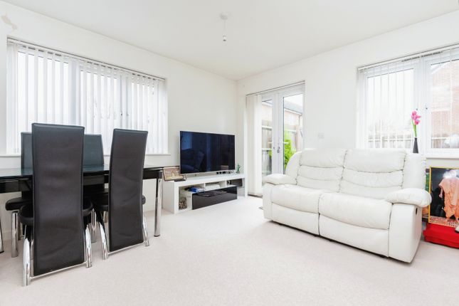 2 bed end terrace house