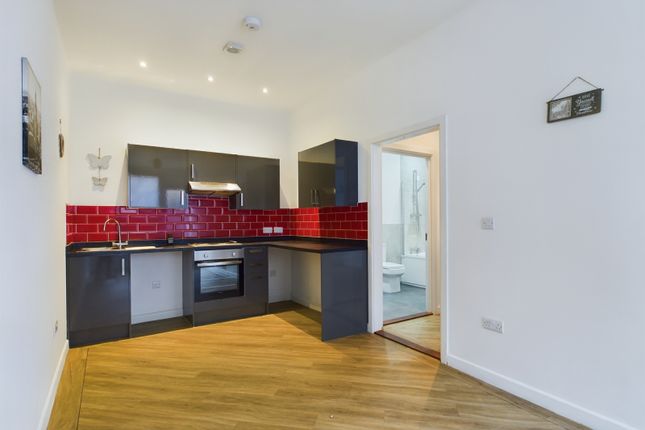Portsmouth PO2 1 bed flat for sale