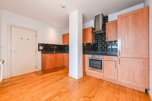 2 bed flat