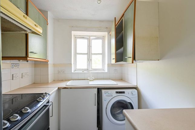 Aaron Hill Road, Beckton, London, E6 1 bed flat for sale