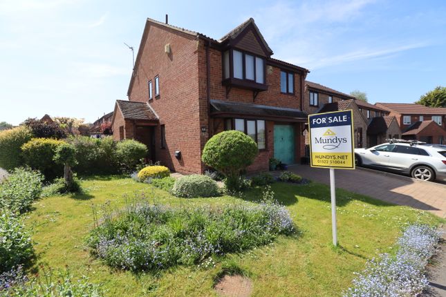 4 bed detached house