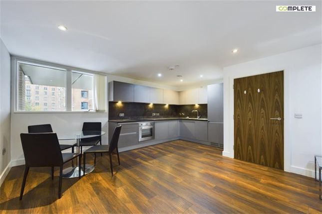 2 bed flat