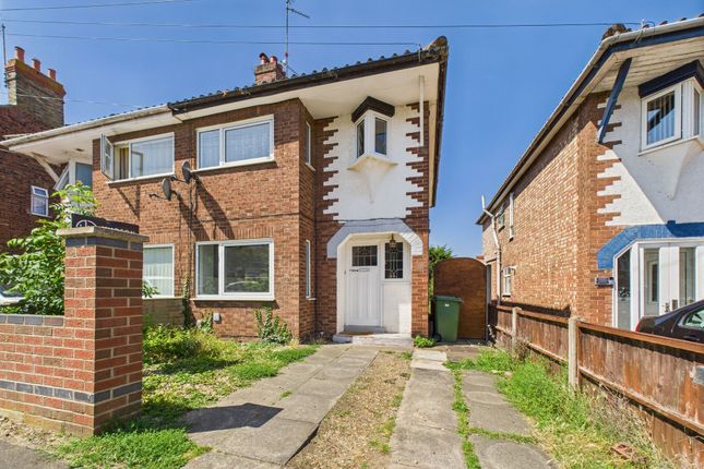 Queens Road, Peterborough, PE2 3 bed semi