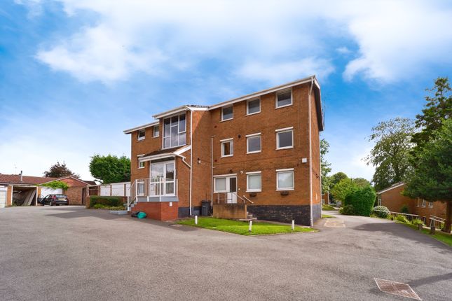 2 bed flat