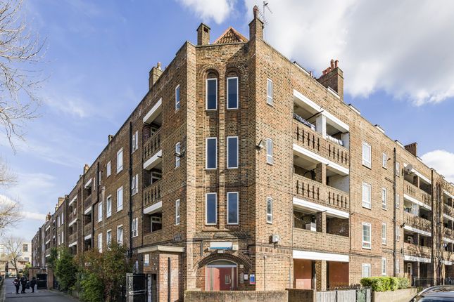 Peckham Road, London 2 bed apartment for sale