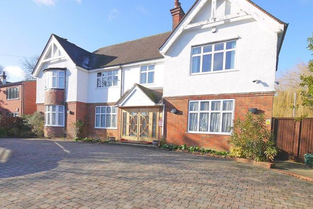 7 bed detached house