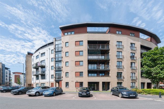 2 bed flat