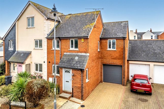 3 bed semi-detached house