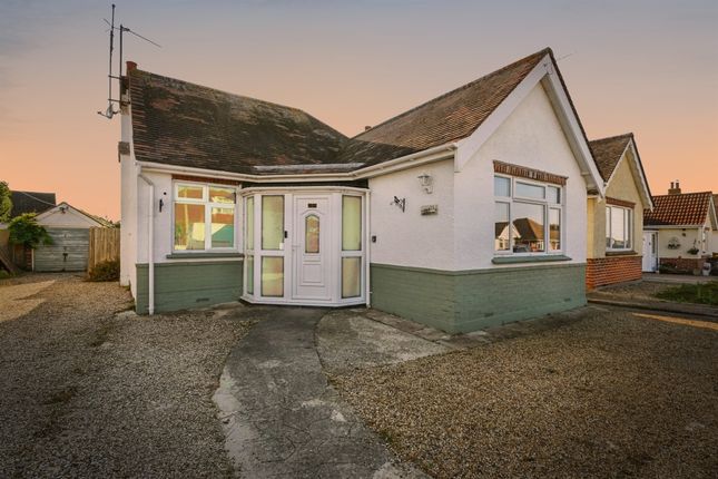 3 bed detached bungalow