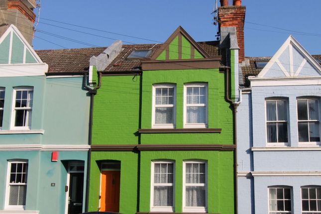 Blaker Street, Brighton BN2 2 bed terraced house for sale