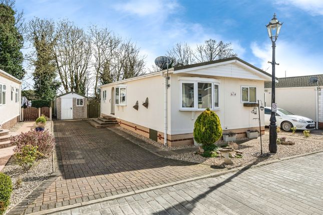 2 bedroom park home for sale