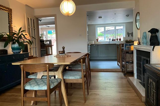 3 bed detached house