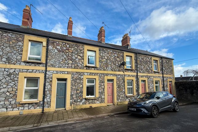 5 bedroom terraced house for sale
