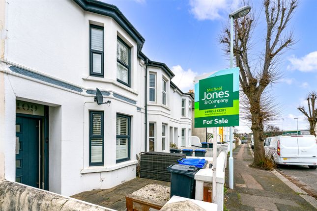 Southfield Road, Broadwater... 4 bed terraced house for sale