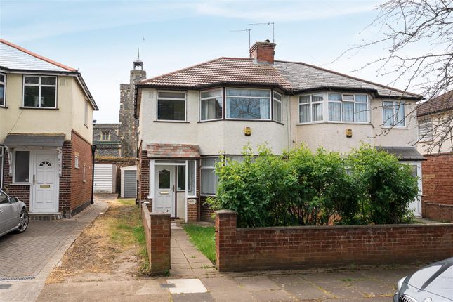 3 bed semi-detached house