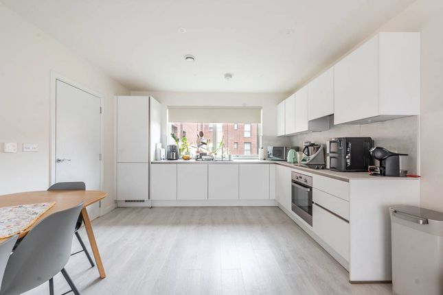 2 bed flat