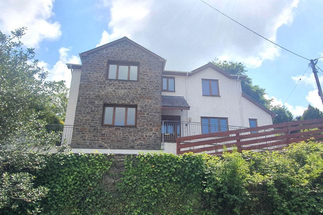 4 bed detached house