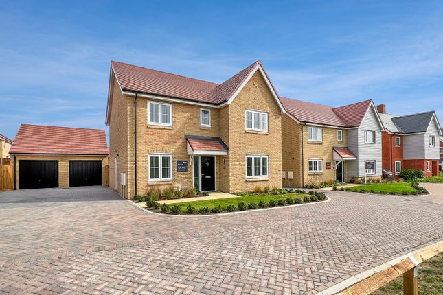 4 bed detached house
