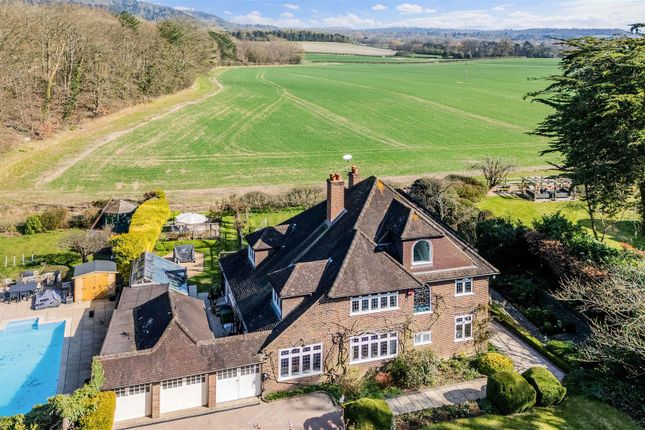 Pebblehill Road, Betchworth 5 bed detached house for sale