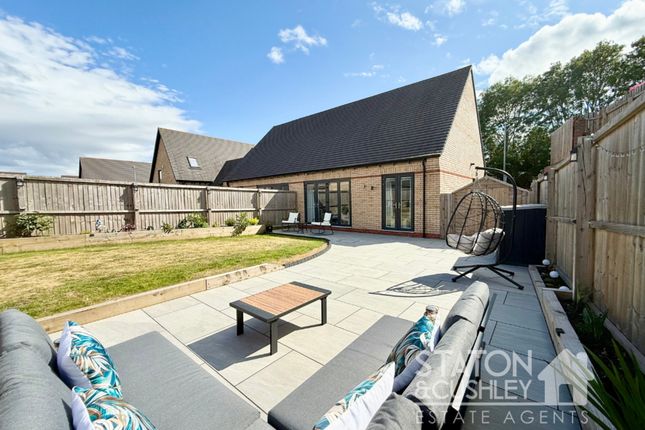 2 bed semi-detached bungalow