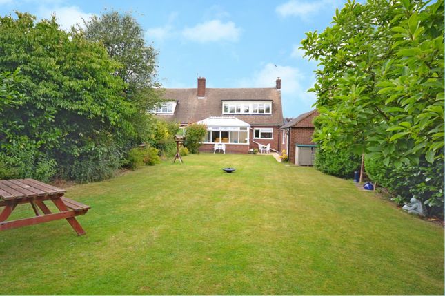 Mayfield Road, Writtle, CM1 3 bed semi