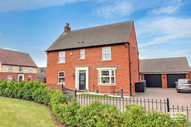 4 bedroom detached house for sale