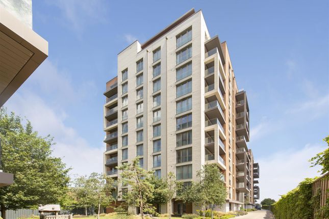 Lessing Building, London. 2 bed flat for sale