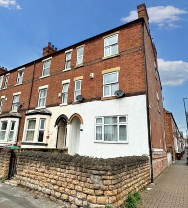 4 bed semi-detached house