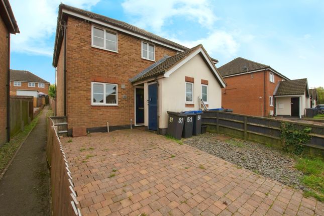 3 bed semi-detached house