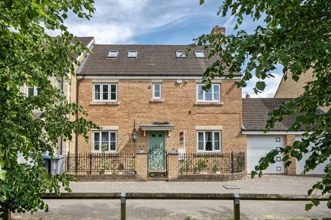 Witney,  Oxfordshire,  OX28 4 bed semi