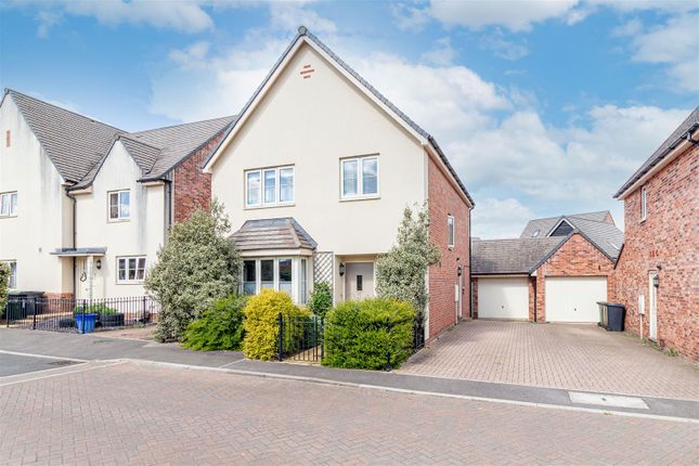 Dalziel Drive, Whittington, Worcester 4 bed detached house for sale