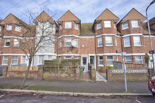 Morehall Avenue, Folkestone, CT19 4 bed terraced house for sale