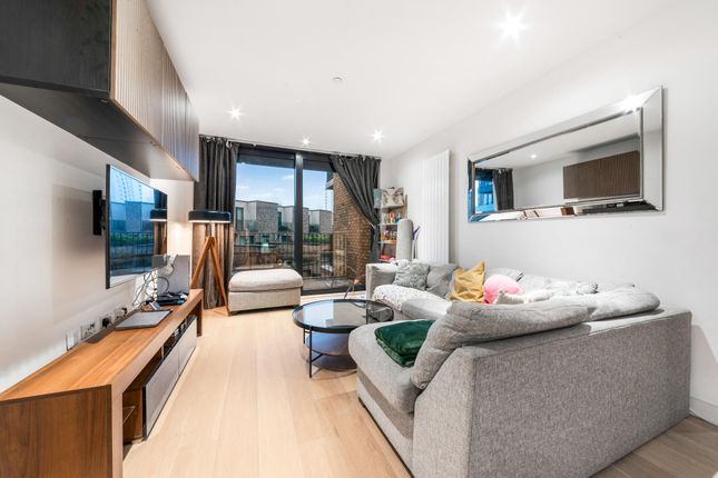 2 bed flat